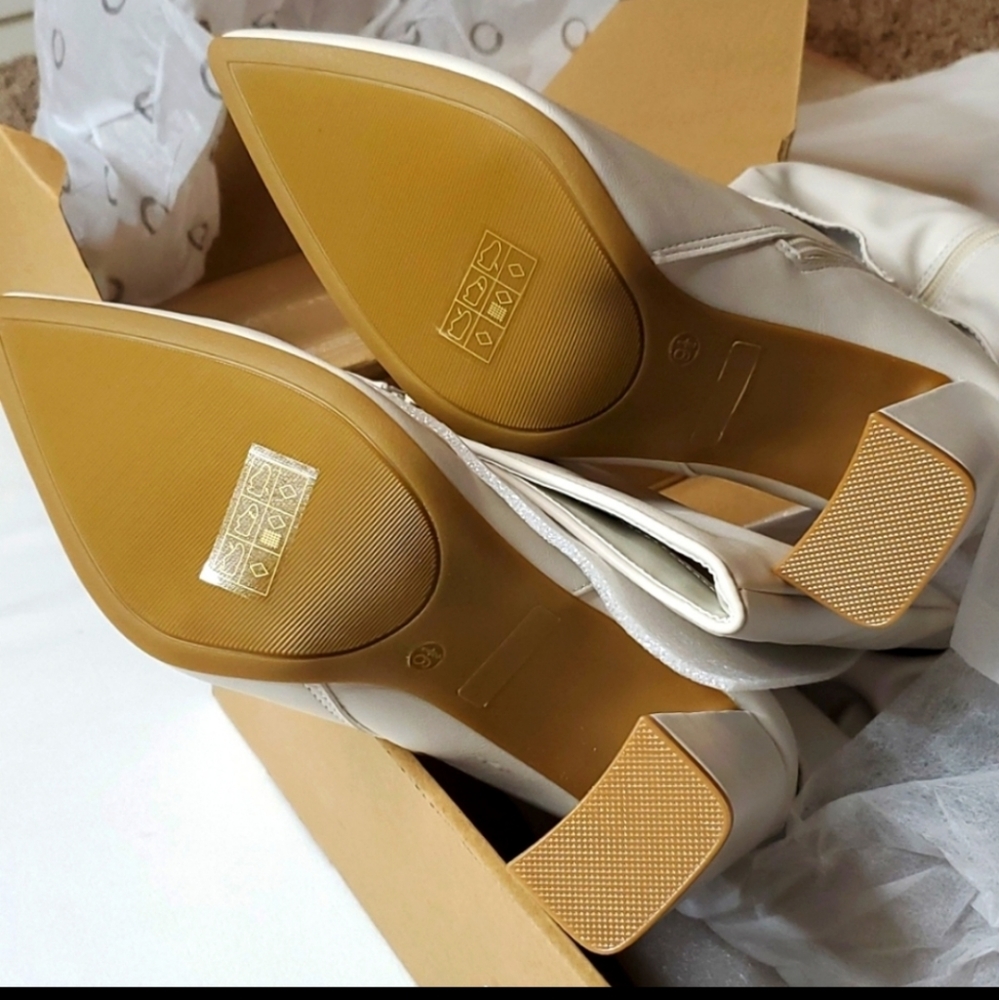Journee Tall Boots - Picture 5 of 6